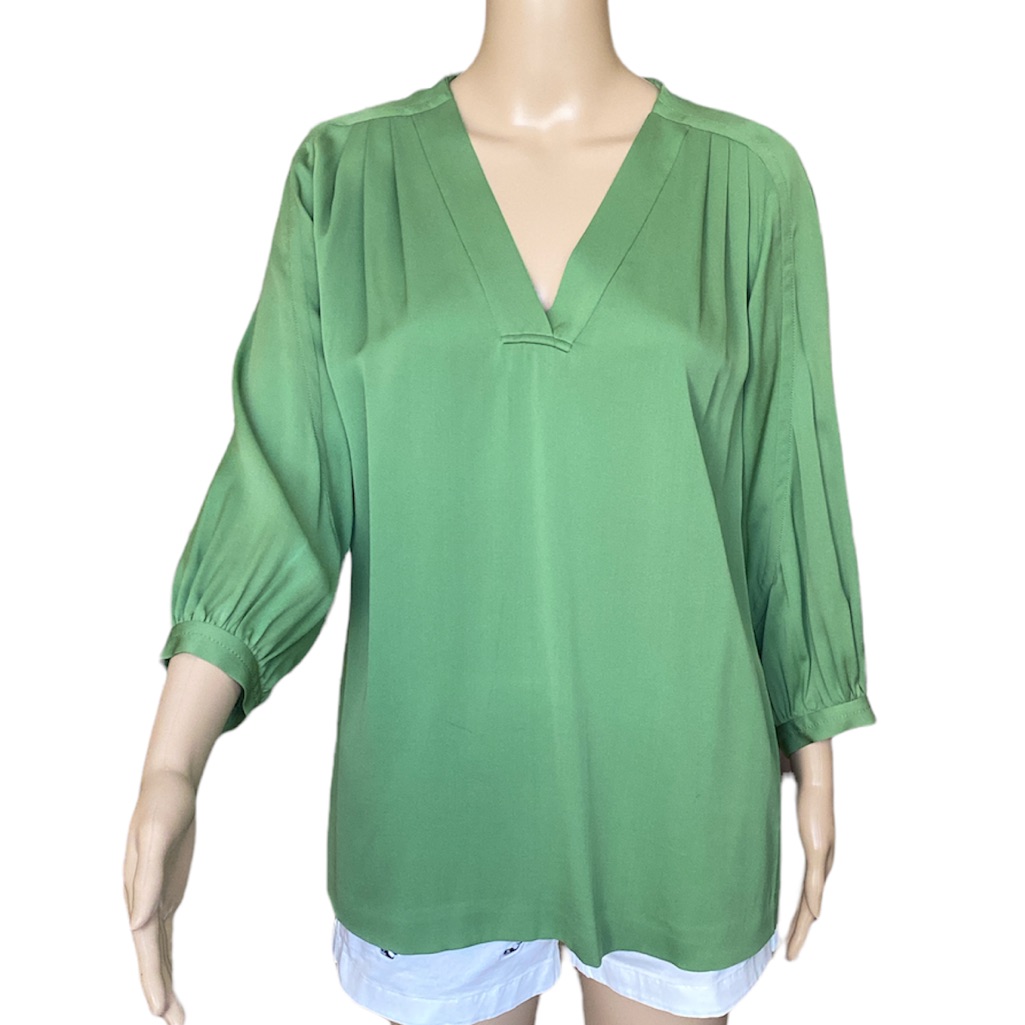 Diane Von Furstenberg New Cahil Green Silk V-Neck Blouse Size 4